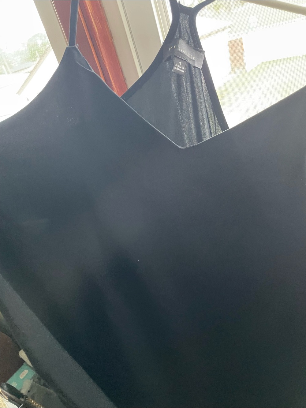Set of three tank tops - Picture 4 of 7